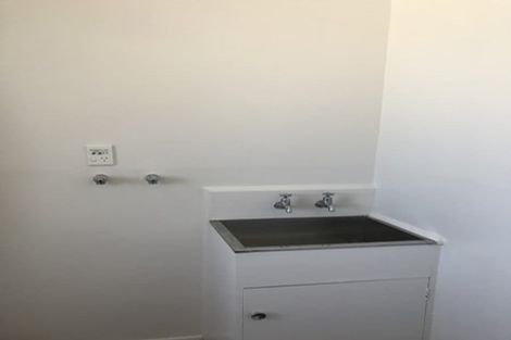 Photo of property in 4/72 Springs Road, Hornby, Christchurch, 8042