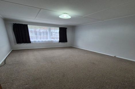 Photo of property in 21-a Kairanga Crescent, Wainuiomata, Lower Hutt, 5014