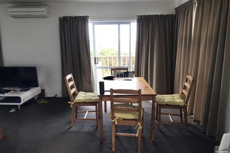 Photo of property in 7f4 Rangitane Street, Maupuia, Wellington, 6022