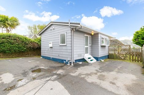 Photo of property in 8a Tarawera Road, Johnsonville, Wellington, 6037