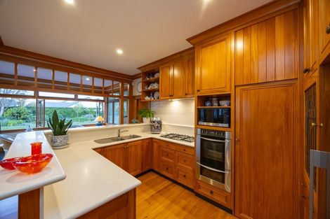 Photo of property in 4 Sierra Court, Roslyn, Palmerston North, 4414