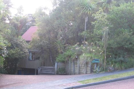 Photo of property in 6 Hebe Place, Birkenhead, Auckland, 0626