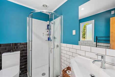 Photo of property in 10 Pitama Road, Awapuni, Palmerston North, 4412