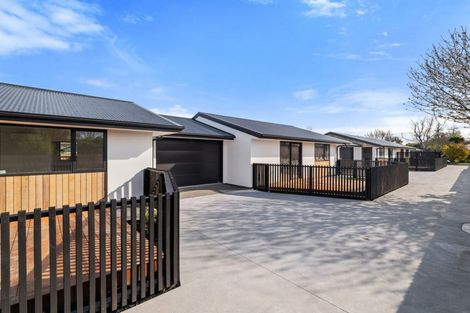 Photo of property in 2/8 Larch Place, Casebrook, Christchurch, 8051