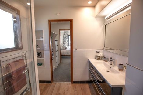 Photo of property in 59 James Drive, Diamond Harbour,  8971