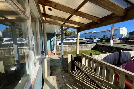 Photo of property in 27-33 Cheshire Street, Cannons Creek, Porirua, 5024
