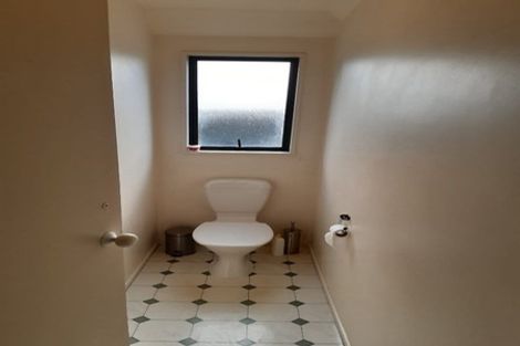 Photo of property in 74 Mandeville Street, Riccarton, Christchurch, 8011