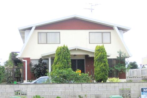 Photo of property in 59d Oceanbeach Road, Mount Maunganui, 3116