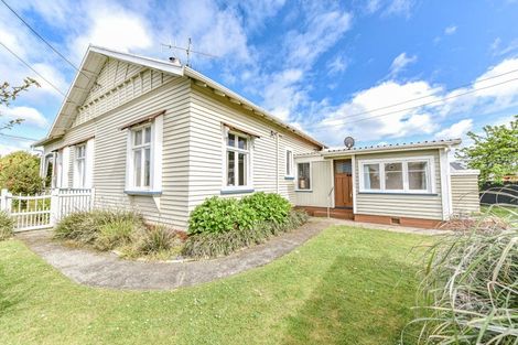 Photo of property in 37 Jellicoe Street, Whanganui East, Whanganui, 4500