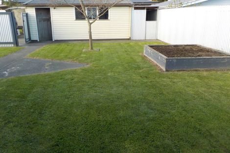 Photo of property in 2 Forsyth Street, Taradale, Napier, 4112