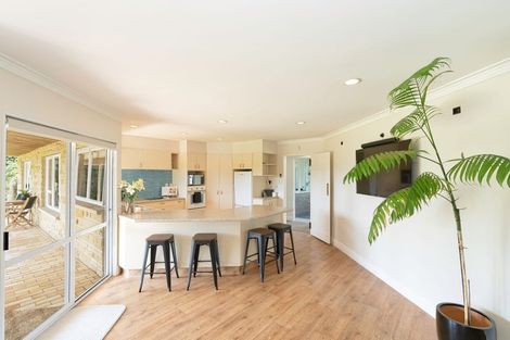 Photo of property in 72 Fairfield Road, Levin, 5510