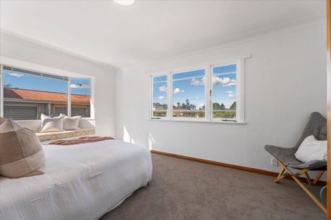 Photo of property in 3b Hilltop Road, Parkvale, Tauranga, 3112