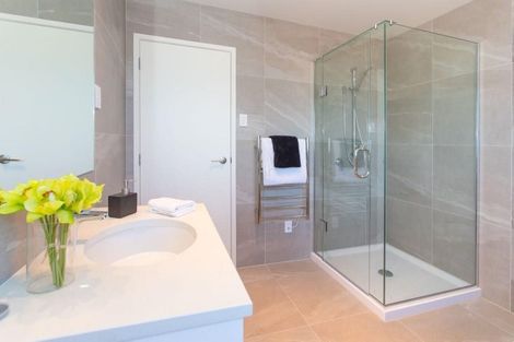 Photo of property in 78 Godfrey Drive, Orewa, 0931