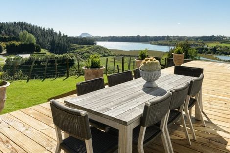 Photo of property in 34 Plummers Point Road, Whakamarama, Tauranga, 3172