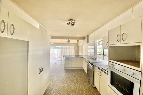Photo of property in 23 Hazards Road, Weymouth, Auckland, 2103