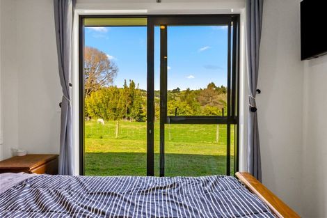 Photo of property in 202 Muriwai Valley Road, Muriwai, Waimauku, 0881