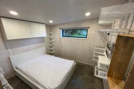 Photo of property in 11 Standen Street, Karori, Wellington, 6012