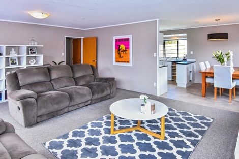 Photo of property in 158 Kitchener Road, Pukekohe, 2120