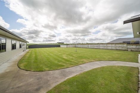 Photo of property in 15 Larlin Drive, Hawera, 4675