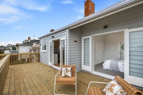 Photo of property in 94 Calliope Road, Stanley Point, Auckland, 0624