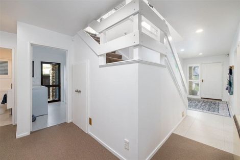 Photo of property in 2 Buscot Gate, Avonhead, Christchurch, 8042