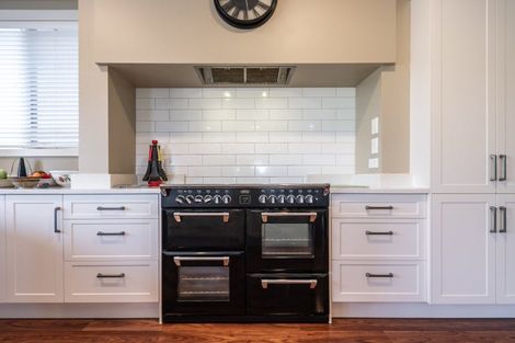 Photo of property in 81 Racecourse Road, Cambridge, 3493