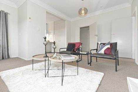Photo of property in 703 Fitzroy Avenue, Mahora, Hastings, 4120