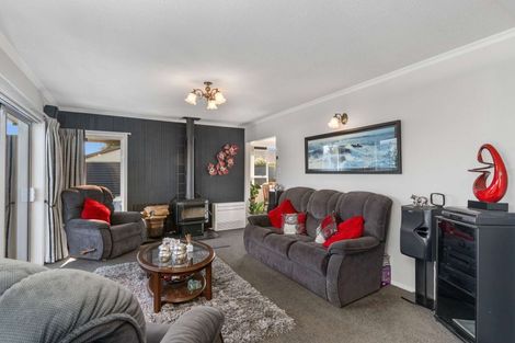 Photo of property in 26 Royal Park Drive, Parklands, Christchurch, 8083