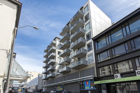 Photo of property in Trinity Apartments, 402/19 College Street, Te Aro, Wellington, 6011