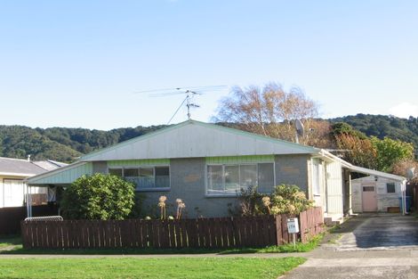 Photo of property in 17 Meremere Street, Wainuiomata, Lower Hutt, 5014