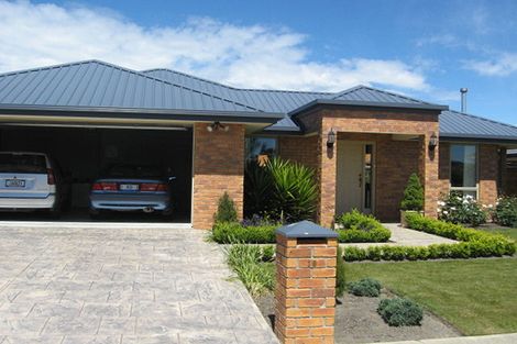 Photo of property in 19 Redfern Street, Northwood, Christchurch, 8051