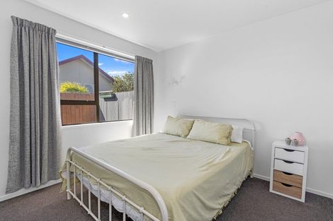 Photo of property in 1/22 Cotswold Avenue, Bishopdale, Christchurch, 8053