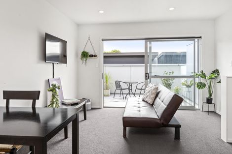 Photo of property in 100u5 Knighton Road, Hillcrest, Hamilton, 3216