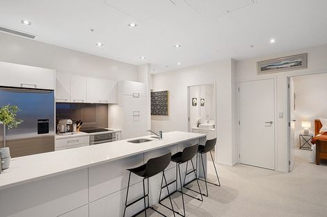 Photo of property in Sentinel Apartments, 1403/3 Northcroft Street, Takapuna, Auckland, 0622