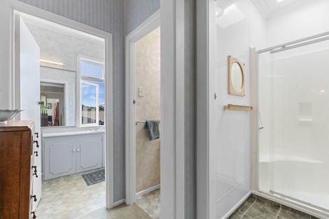 Photo of property in 3 Barrett Street, Westown, New Plymouth, 4310