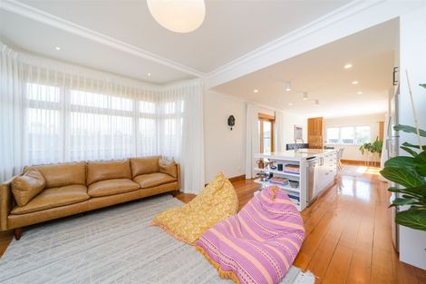 Photo of property in 2 Alma Place, Milson, Palmerston North, 4414