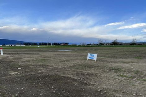 Photo of property in 93 Pages Road, Wainoni, Christchurch, 8061