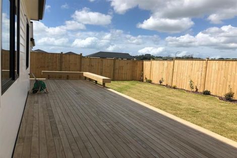Photo of property in 13 Golden Avenue, Flat Bush, Auckland, 2019