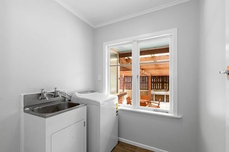 Photo of property in 38 Kohekohe Street, New Lynn, Auckland, 0600