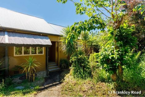 Photo of property in 11 Frankley Road, Westown, New Plymouth, 4310