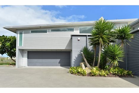 Photo of property in 34a Ripiro Drive, Baylys Beach, Dargaville, 0377
