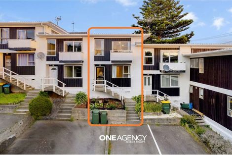 Photo of property in 4/12 Thornley Street, Titahi Bay, Porirua, 5022