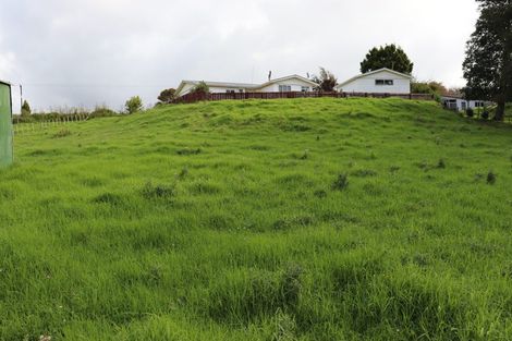 Photo of property in 203 Corbett Road, Paraite, New Plymouth, 4373