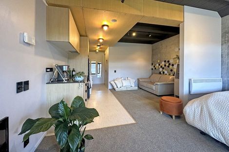 Photo of property in Vedado Apartments, 405/41u Hopper Street, Mount Cook, Wellington, 6011