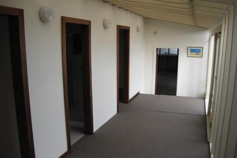 Photo of property in 1289a Whangaparaoa Road, Army Bay, Whangaparaoa, 0930
