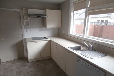 Photo of property in 2 Highgate Avenue, Merivale, Christchurch, 8014