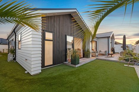 Photo of property in 12 Mida Close, Papamoa Beach, Papamoa, 3118