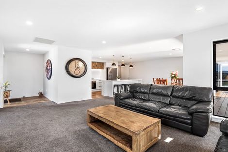 Photo of property in 18 Whitehorn Drive, Lincoln, 7608