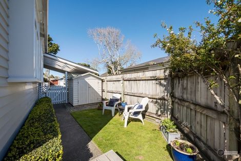 Photo of property in 49f1 Puriri Street, Woburn, Lower Hutt, 5010
