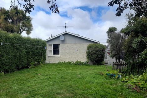 Photo of property in 5 Daniels Road, Redwood, Christchurch, 8051
